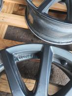 toyota velgen met winterbanden, Auto diversen, Wieldoppen, Ophalen of Verzenden, Gebruikt