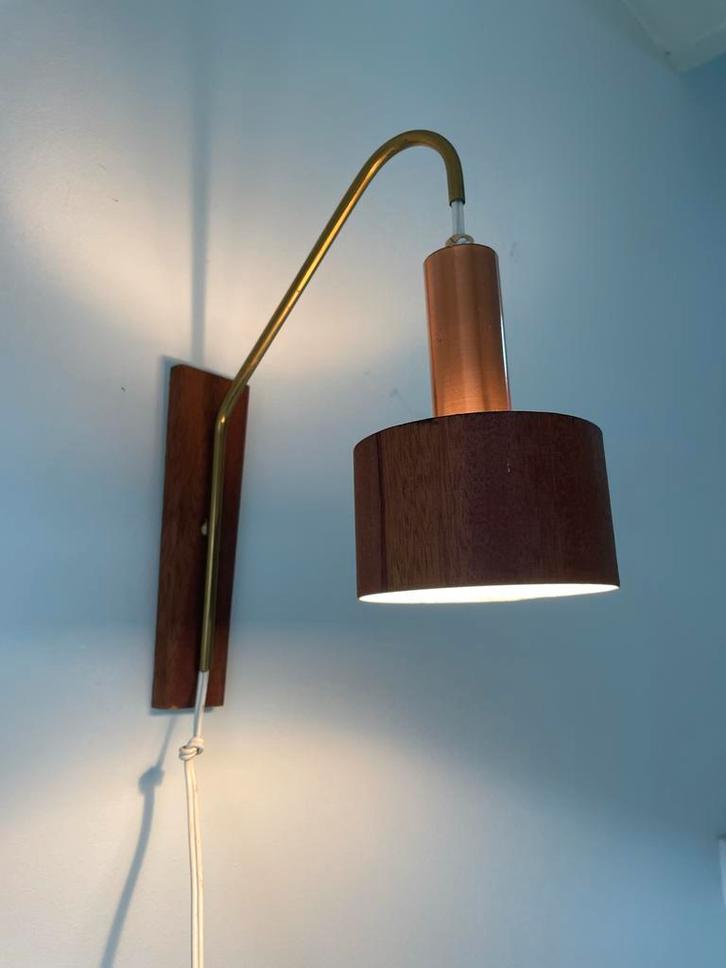 Vintage wandlamp hout/messing/koper, jaren 60/70 Mid-Century, Huis en Inrichting, Lampen | Wandlampen, Gebruikt, Hout, Ophalen of Verzenden