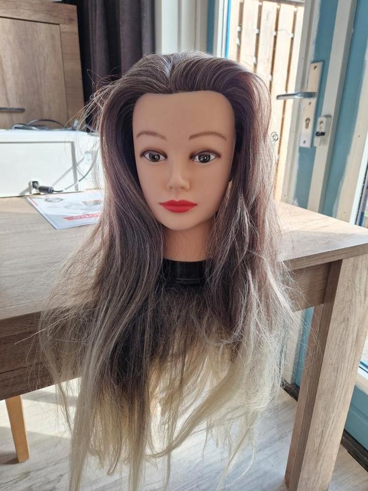 Oefenhoofd met haar, Sieraden, Tassen en Uiterlijk, Uiterlijk | Haarverzorging, Gebruikt, Overige typen, Ophalen