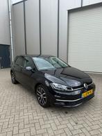 Volkswagen Golf 1.0 TSI 110pk 7-DSG 5D 2017 Zwart, Auto's, Zwart, 620 kg, Zwart, 3 cilinders