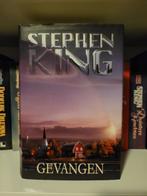 Stephen King Gevangen genummerde hardcover, Boeken, Ophalen of Verzenden, Gelezen, Nederland