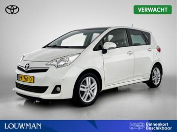 Toyota Verso-S 1.3 VVT-i Dynamic Limited | Navigatie | Camer beschikbaar voor biedingen