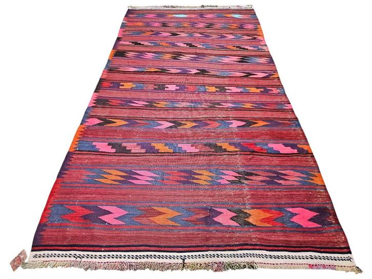 Handmade Persian wool Kelim carpet Neon reversible 154x300cm, Huis en Inrichting, Stoffering | Tapijten en Kleden, Gebruikt, 150 tot 200 cm