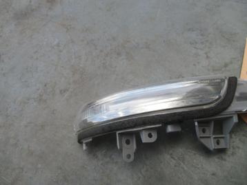 linker knipperlicht in spiegel toyota avensis T 27 beschikbaar voor biedingen