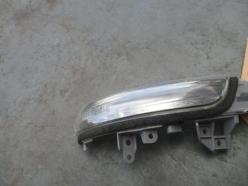 linker knipperlicht in spiegel toyota avensis T 27, Auto-onderdelen, Spiegels, Toyota, Nieuw, Ophalen of Verzenden