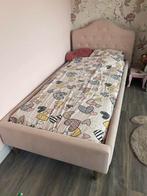 Roze meisjes éénpersoonsbed stof, Huis en Inrichting, Slaapkamer | Bedden, Ophalen, Gebruikt, 90 cm, 200 cm