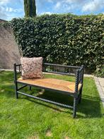 Bobbin Knobbelbank met rieten zitting, Ophalen
