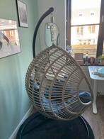 Hangstoel met standaard, Huis en Inrichting, Stoelen, Ophalen, Overige kleuren, Zo goed als nieuw, Eén