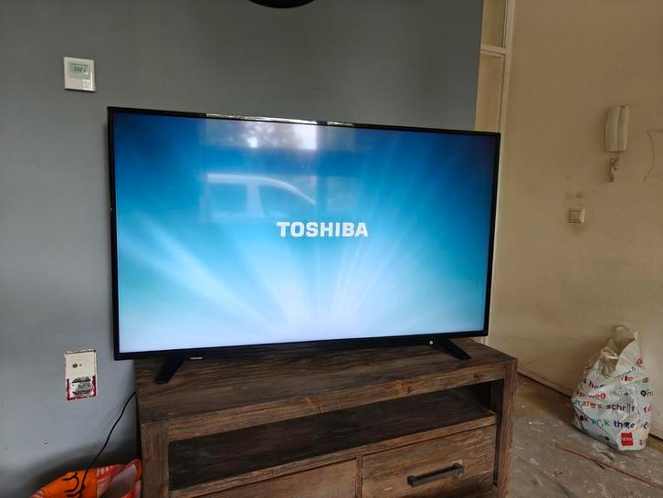 55 inch LCD Colour Televisie - Toshiba TV 55U2963DG, Audio, Tv en Foto, Televisies, Gebruikt, LCD, 100 cm of meer, 4k (UHD), Toshiba