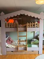 Uniek boomhut stapelbed, Kinderen en Baby's, Kinderkamer | Stapelbedden en Hoogslapers, Ophalen, Gebruikt, Stapelbed