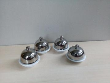 Boterklokjes/confiture schaaltjes .Prijs per stuk beschikbaar voor biedingen