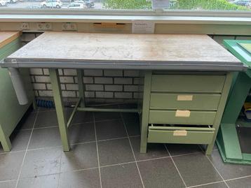 Overtoom Werkbank 150x75x86cm, diverse uitvoeringen beschikbaar voor biedingen
