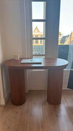 Jotex bureau walnoot, Ophalen, Zo goed als nieuw, Bureau
