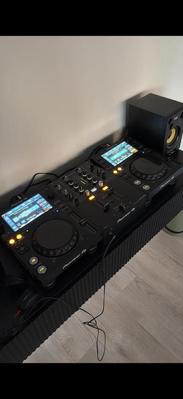 Pioneer DJ XDJ-700 2台セット Pioneer DJ set 2 x XDJ-700 + DJM-450 Kopen? | Pioneer DJ