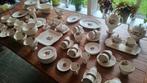 Wedgwood servies Moss Rose, Ophalen