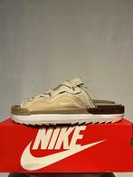 Maat 47,5 - Nike Offline 2.0 Beige Khaki, Kleding | Heren, Schoenen, Slippers, Overige kleuren, Verzenden, Nike