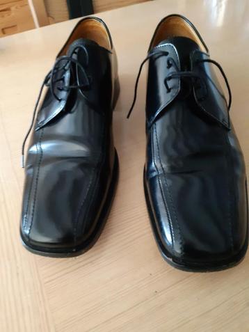 heren hoogglans schoenen, maat 10 beschikbaar voor biedingen