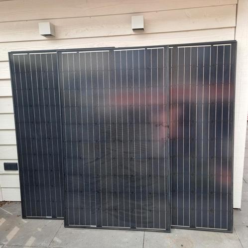 5 zonnepanelen Sunrise Solartech 250W, Huis en Inrichting, Overige Huis en Inrichting, Gebruikt, Ophalen