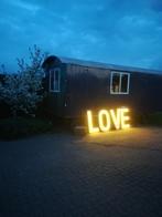 Te koop LOVE letters verlicht, Ophalen of Verzenden, Zo goed als nieuw, Geboorte of Huwelijk
