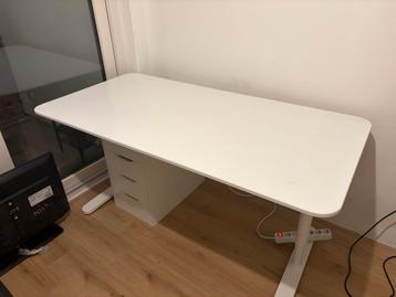 Ikea bureau Bekant wit - afbeelding 1