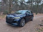 Audi Q4 40 e-tron - 77 kWh - Warmtepomp - Leder - Panorama, Auto's, Audi, Lichtsensor, Blauw, Leder, Elektrisch
