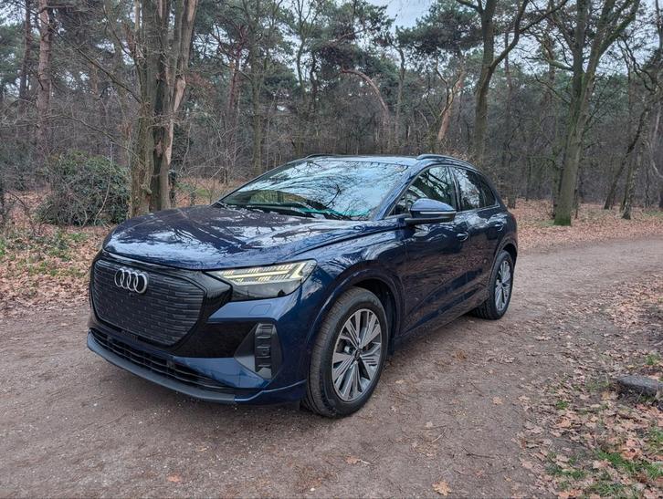 Audi Q4 40 e-tron - 77 kWh - Warmtepomp - Leder - Panorama, Auto's, Audi, Particulier, Q4 e-tron, 360° camera, ABS, Achteruitrijcamera