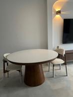 Japandi eettafel walnoot look met lichte stenen blad, Ophalen of Verzenden, Zo goed als nieuw, Rond, 100 tot 150 cm