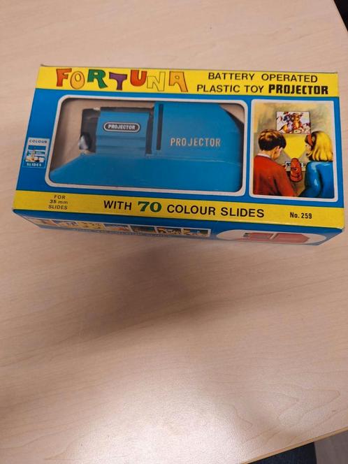 Vintage Fortuna plastic speelgoed projector, Kinderen en Baby's, Speelgoed | Overig, Gebruikt, Jongen of Meisje, Ophalen of Verzenden