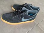 Nike schoenen - maat 44 - zwart suède - als nieuw, Ophalen of Verzenden, Zo goed als nieuw, Hardloopschoenen, Nike
