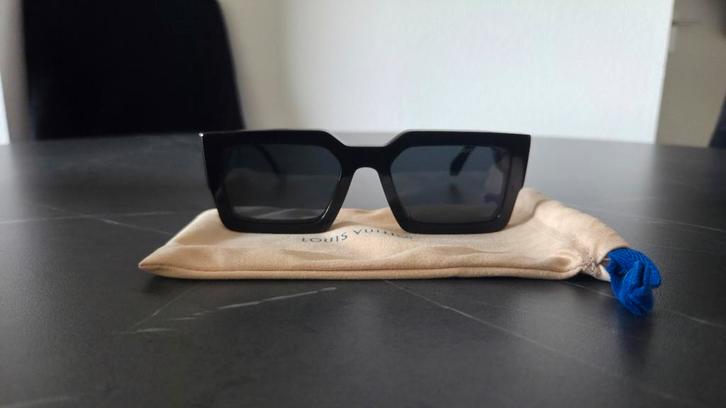 Louis Vuitton Clash Square Zonnebril., Sieraden, Tassen en Uiterlijk, Zonnebrillen en Brillen | Heren, Nieuw, Zonnebril, Overige merken