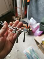 28 haken voor legbord stelling, 30 cm., Ophalen of Verzenden, Gebruikt