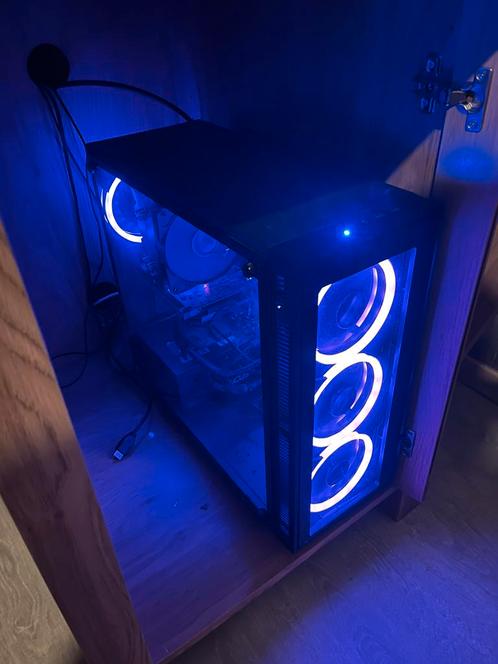 Pc, Computers en Software, Desktop Pc's, Zo goed als nieuw, Ophalen