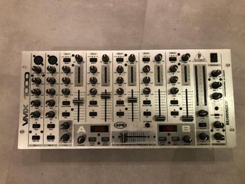 Behringer VMX 1000 DJ mixer beschikbaar voor biedingen