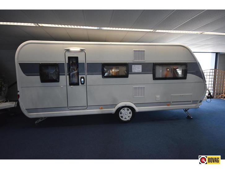 Hobby De Luxe 540 KMFE VOORTENT, Caravans en Kamperen, Caravans, Bedrijf, tot en met 5, 1250 - 1500 kg, Rondzit, Hobby, Frans bed