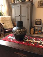 Aardewerken vaas uit Ghana, Ophalen, Zo goed als nieuw, Minder dan 10 m², Parket