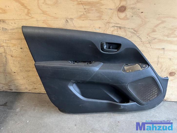 PEUGEOT 108 AYGO Links voor deurpaneel 2014+, Auto-onderdelen, Interieur en Bekleding, Peugeot, Gebruikt, Ophalen of Verzenden