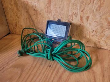 Led bouwlamp met lang snoer  beschikbaar voor biedingen