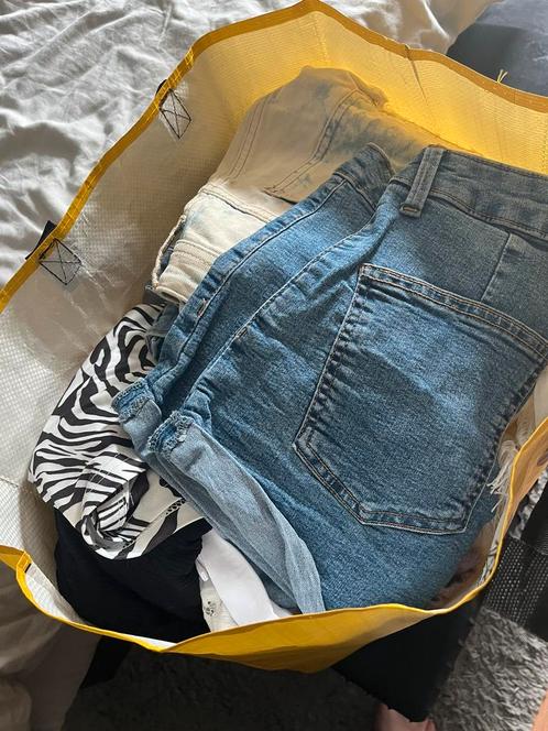 Tas vol dameskleding maten S/M/L, Kleding | Dames, Dames-kledingpakketten, Zo goed als nieuw, Ophalen of Verzenden
