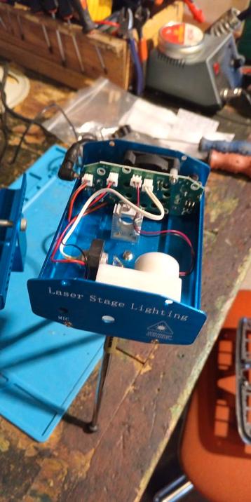 Laser met Motor, Statief, Microfoon - Muziekgestuurd beschikbaar voor biedingen