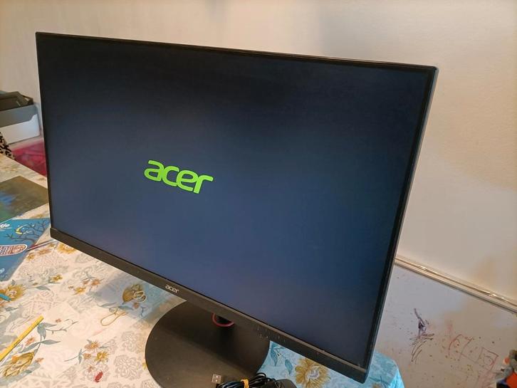 Acer HD Monitor + Toetsenbord & Muis, Computers en Software, Monitoren, Gebruikt, 60 Hz of minder, DisplayPort, HDMI, Hoofdtelefoonaansluiting