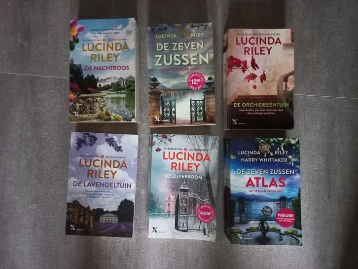 Boeken Lucinda Riley, Boeken, Romans, Zo goed als nieuw, Nederland, Ophalen of Verzenden