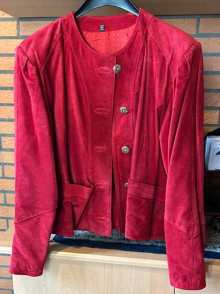 Dames Jasje, van echt zacht Suède, Kleding | Dames, Jasjes, Kostuums en Pakken, Zo goed als nieuw, Jasje, Maat 38/40 (M), Rood