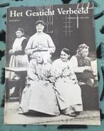 het gesticht verbeeld ; Voorburg 1885-1985 in Vught., Boeken, Geschiedenis | Stad en Regio, Zo goed als nieuw, 20e eeuw of later