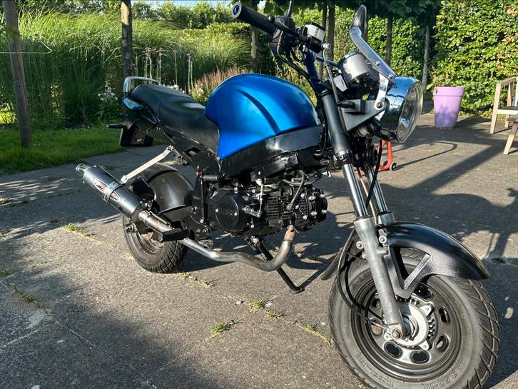 Brommer 110cc geel kenteken 4takt, Fietsen en Brommers, Brommers | Overige merken, Gebruikt, Ophalen