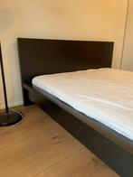 Black ikea bed with mattress (without bed base), Ophalen