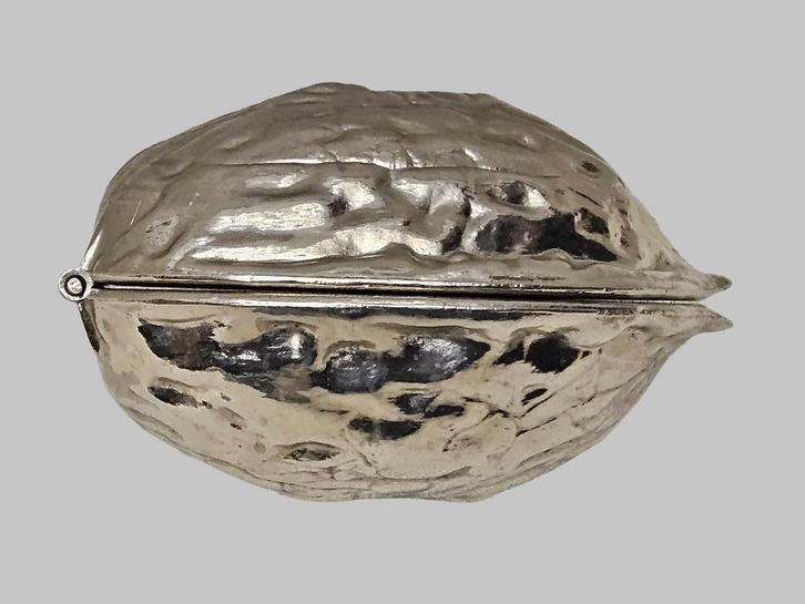 Notenkrakerdoos , in mooie vorm van walnoot, Antiek en Kunst, Antiek | Koper en Brons, Koper, Ophalen of Verzenden