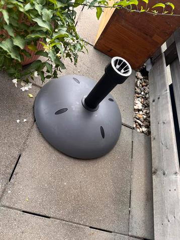Parasolvoet 25 kg beschikbaar voor biedingen
