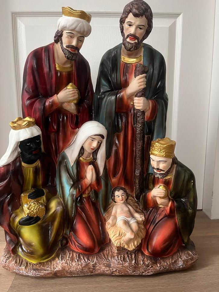 Grote Kerstgroep - Tuincentrum de Boet, Antiek en Kunst, Antiek | Religie, Ophalen