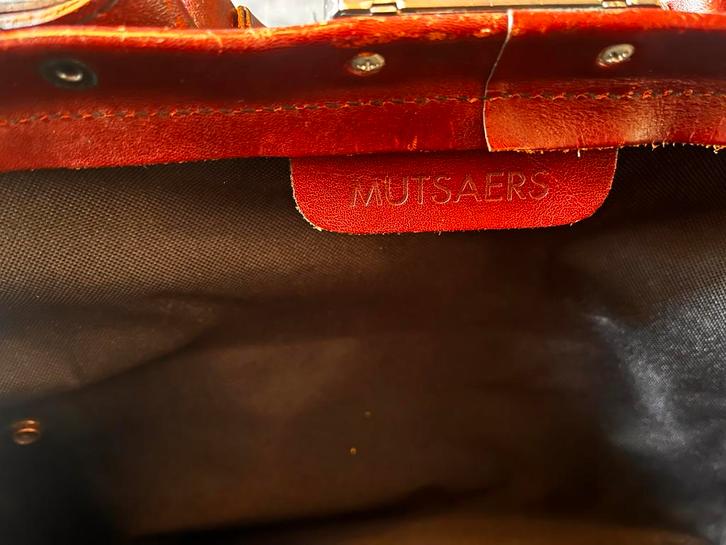 Mutsaers Leren Dokterstas Bordeaux - Groot Voorvak, Sieraden, Tassen en Uiterlijk, Tassen | Damestassen, Gebruikt, Handtas, Rood