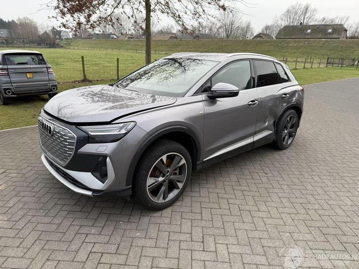 Audi Q4 E-TRON 82KWH 40 S LINE AUTO (bj 2022, automaat), Auto diversen, Schadeauto's, Audi, Automaat, Elektrisch, SUV of Terreinwagen